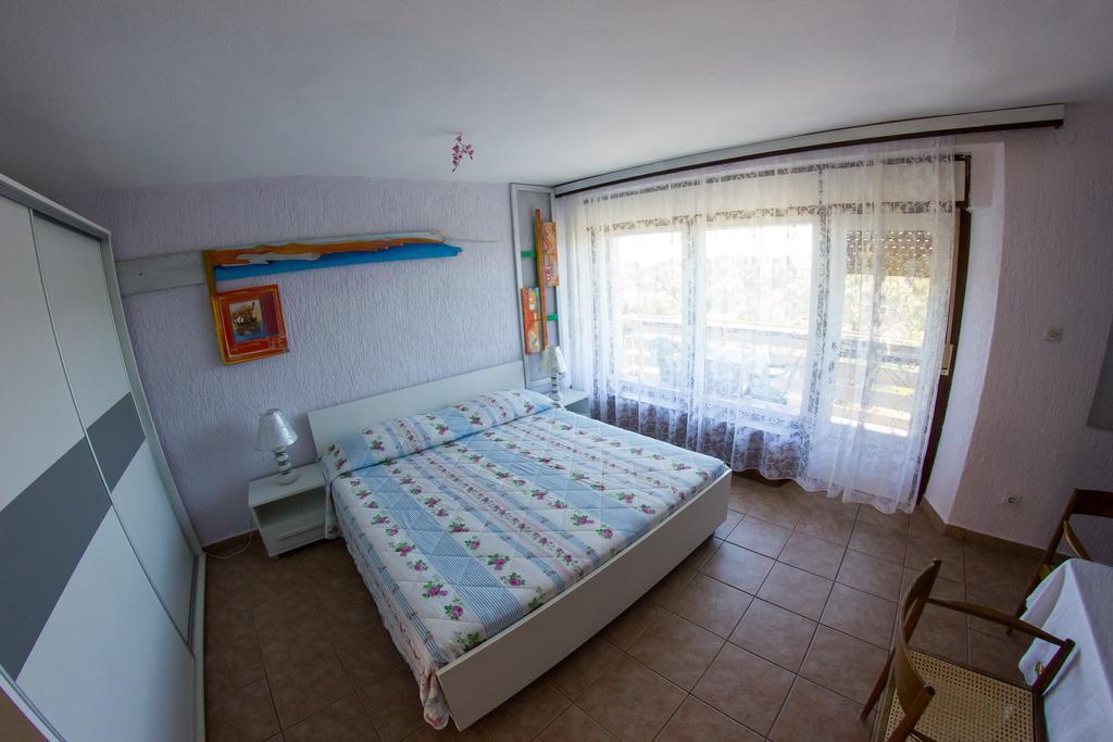 Apartments Stefanovski Paradiso Veli Lošinj الغرفة الصورة