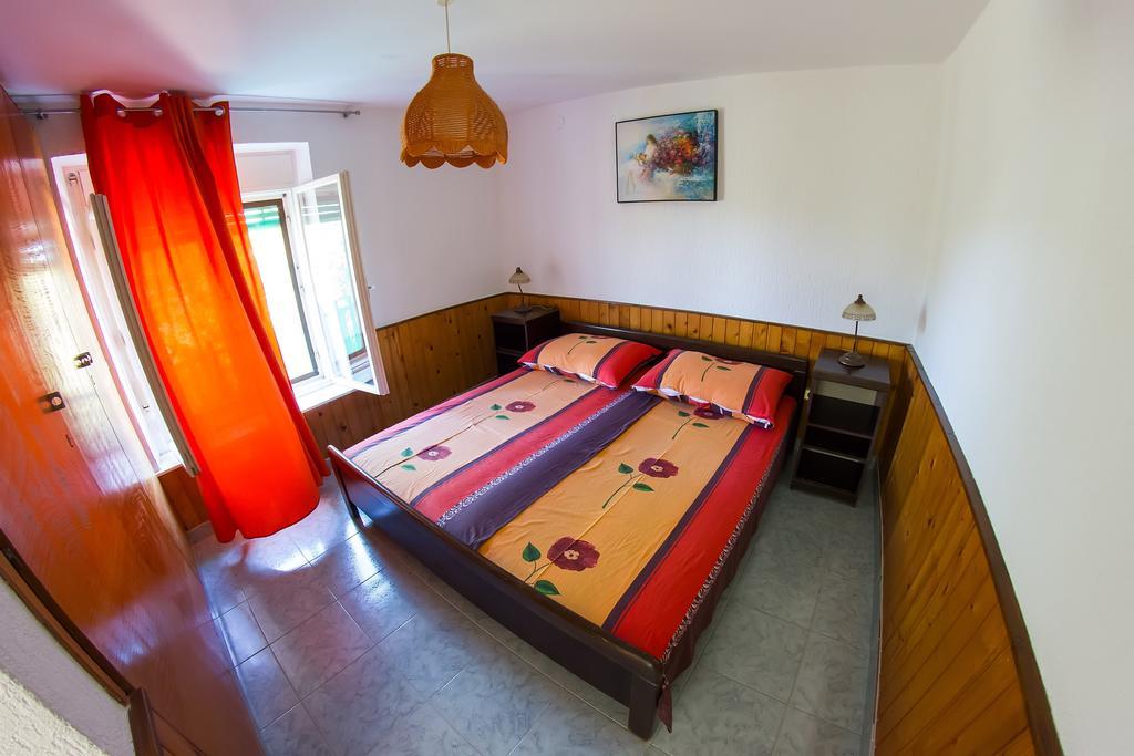Apartments Stefanovski Paradiso Veli Lošinj الغرفة الصورة